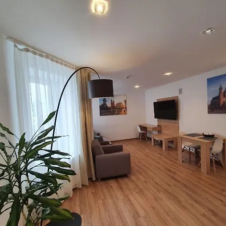 Old Town Apartments - B34-2