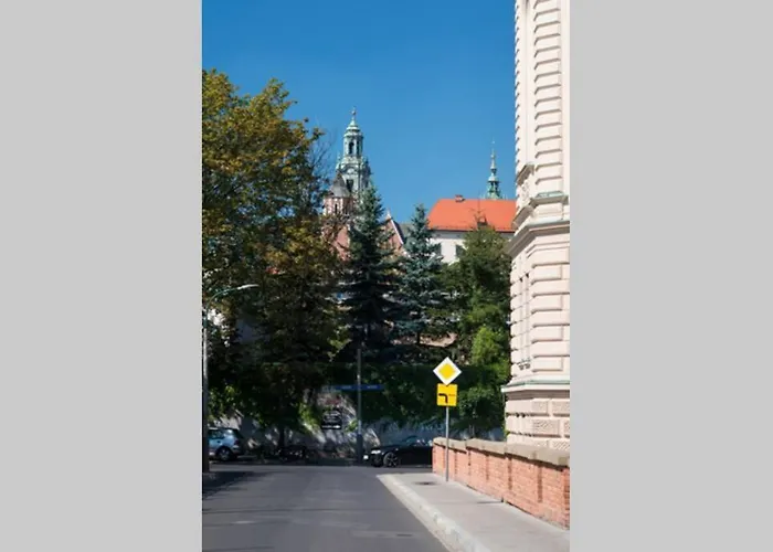 Przy Wawelu Z Garażem W Cenie